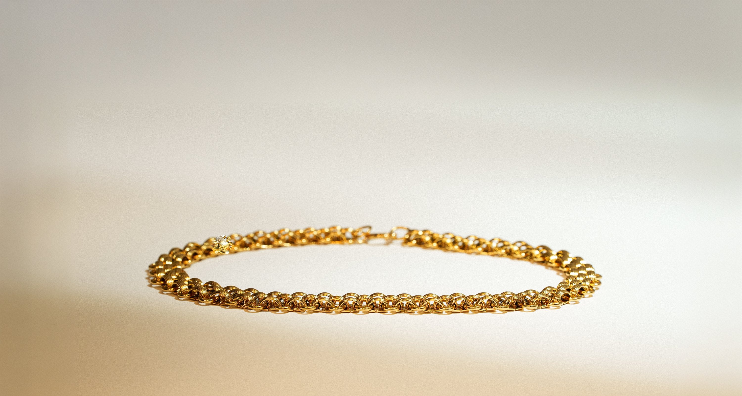 CHAINS